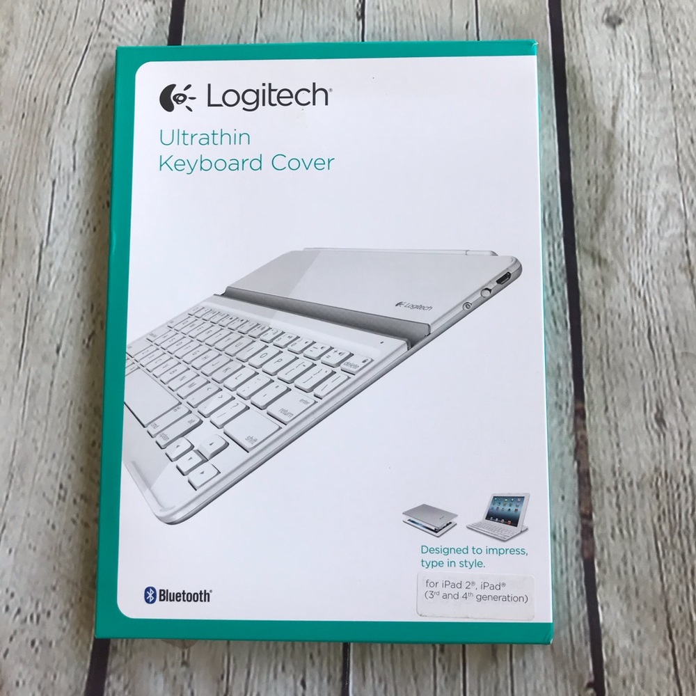 Logitech Ultra Thin Keyboard Cover for IPad